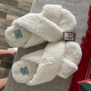Toms Fluffy Faux Fur Slipper